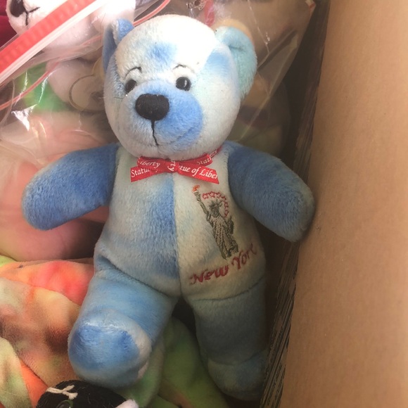 Beenie babies - while box full 32 pieces or more - Picture 3 of 5